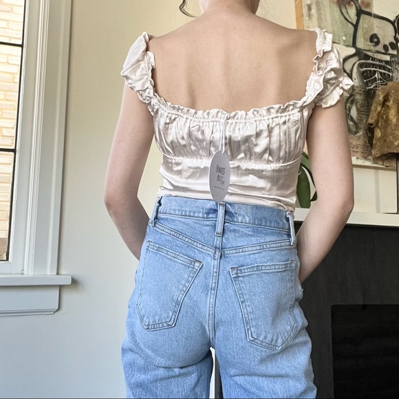 NWT PRINCESS POLLY US 2 OFF WHITE CORSET TOP WITH SATIN FRILLS AND PUFF SLEEVE - Picture 3 of 5